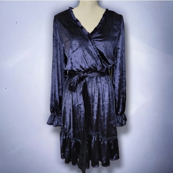 Gigio USA Cowgirl Navy Velvet Blue Longsleeve Dress with Ruffles size Small - Picture 2 of 11